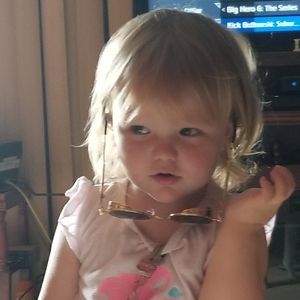 Meet your Posher, Jennifer